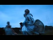Kirsten Dunst in Marie Antoinette scene 4
