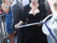 Jamie Lee Curtis Topless And Deep Cleavage Photos