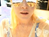 Lindsay Lohan Sexy Bikini Selfie Photos