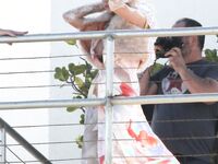 Lindsay Lohan Bare Boobs Slip On Public