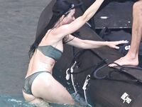 Katy Perry Sexy Bikini Beach Pics