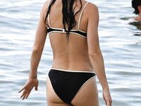 Katy Perry Sexy Bikini Beach Pics