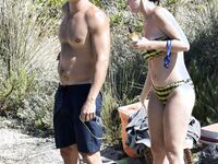 Katy Perry Sexy Bikini Beach Pics