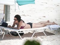 Courteney Cox Nip Slip And Tight Bikini Photos