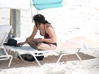 Courteney Cox Nip Slip And Tight Bikini Photos