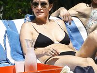 Courteney Cox Nip Slip And Tight Bikini Photos