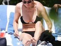 Courteney Cox Nip Slip And Tight Bikini Photos