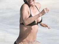 Courteney Cox Nip Slip And Tight Bikini Photos