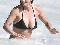 Courteney Cox Nip Slip And Tight Bikini Photos