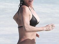 Courteney Cox Nip Slip And Tight Bikini Photos