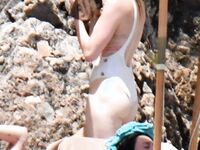 Amber Heard Wet Swimsuit And Bare Tits Photos