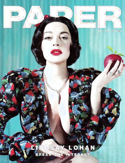 Lindsay Lohan Posing Hot For PAPER Magazine